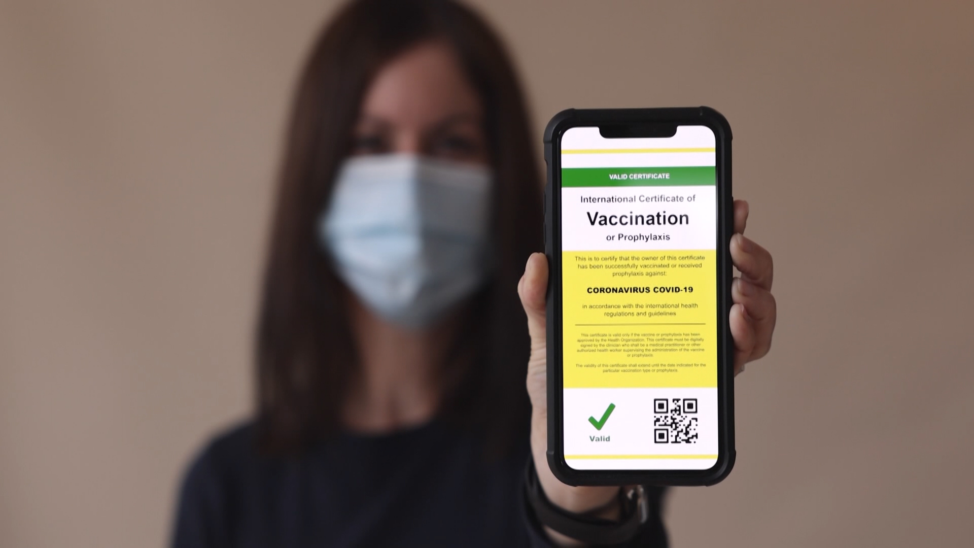 عدم لغو پاسپورت واکسن  در انتاریو به دلیل شیوع اومیکر‌ون