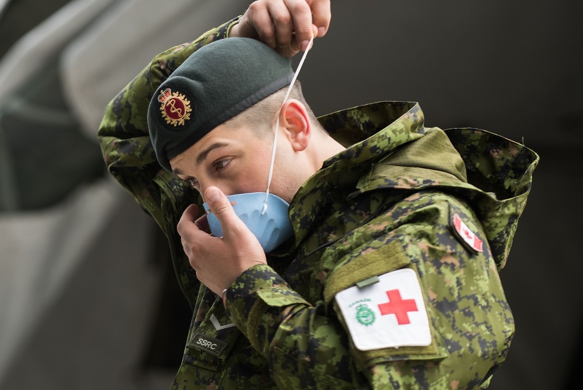 کمک نیروهای مسلح کانادا برای واکسیناسیون در کبک