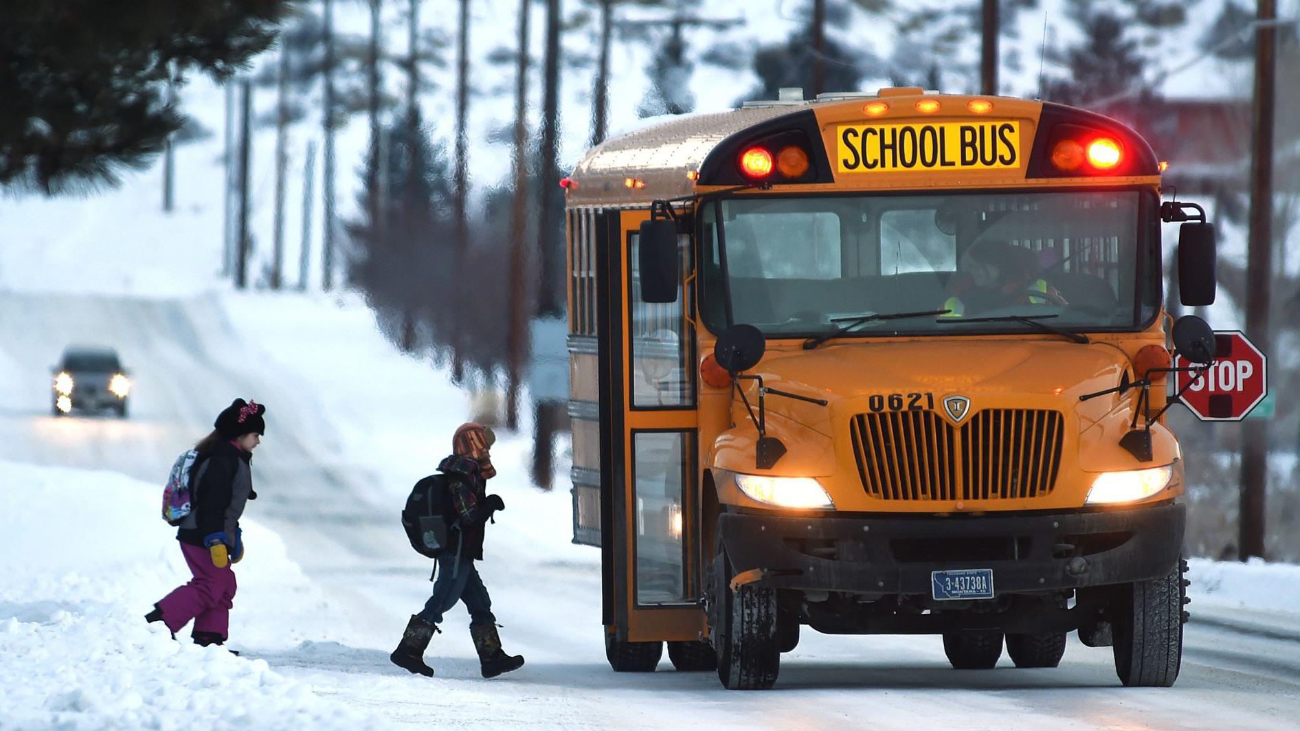 بارش برف شدید باعث تعطیلی مدارس تورنتو شد