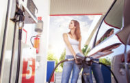 کاهش موقت مالیات بنزین در انتاریو
