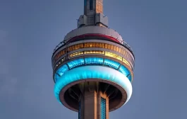 برج CN  تورنتو در بین  ده جاذبه برتر دنیا