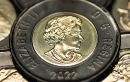 سکه جدید 2 دلاری تمام مشکی به احترام ملکه الیزابت