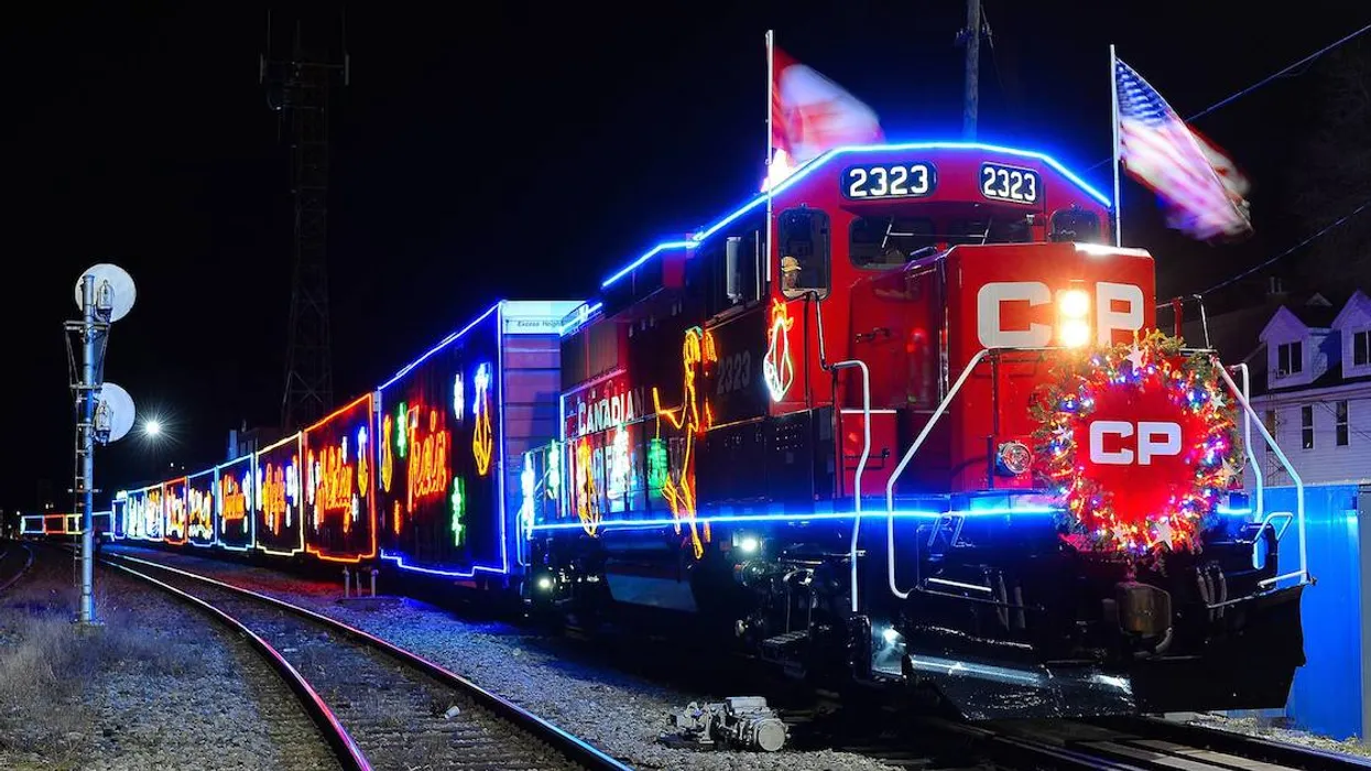 قطار تعطیلات جادویی CP  به انتاریو باز می گردد