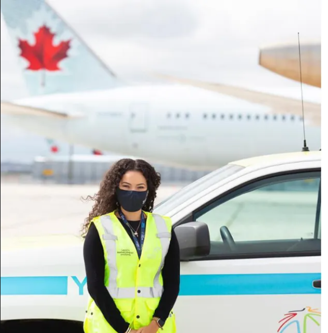 فرودگاه پیرسون تورنتو استخدام می‌کند