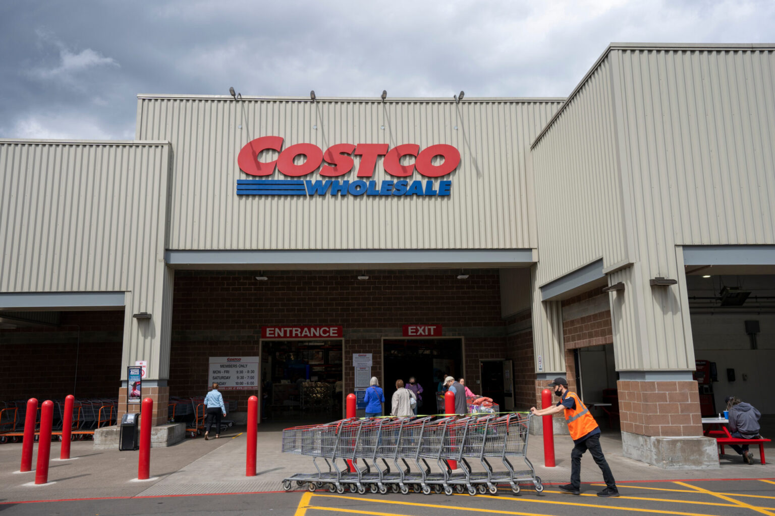 Costco در سراسر کانادا استخدام می کند