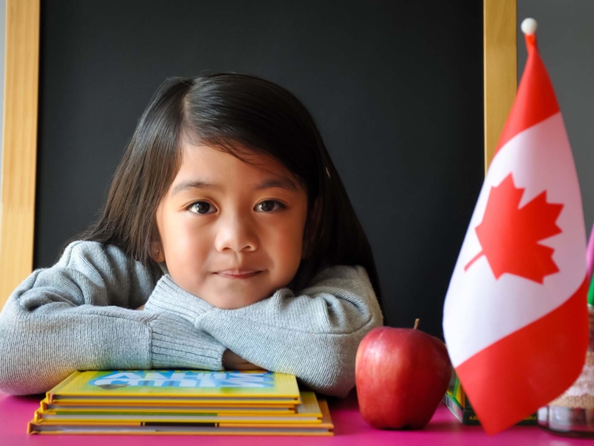 فرزندان کانادایی‌های متولد خارج کانادا اکنون حق شهروندی دارند